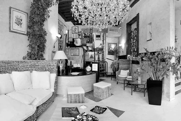 فندق 3h Marais باريس